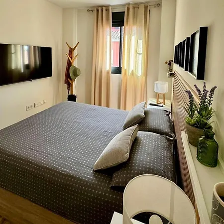 Cerca De La Playa En Boliches *