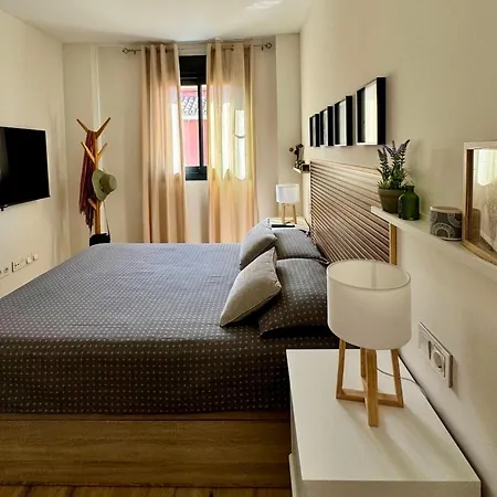 Cerca De La Playa En Boliches *